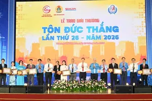 Engineers and workers honored at the 26th Ton Duc Thang Award. (Photo: SGGP)