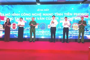 Ho Chi Minh City launches three digital transformation models to serve residents. (Photo: SGGP)