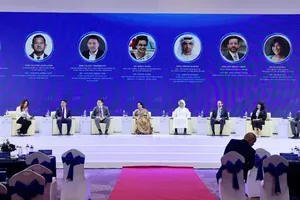 At the dialogue session (Photo: SGGP)