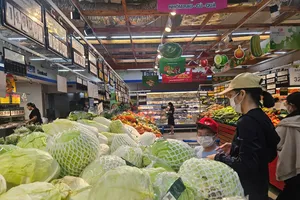 Sản phẩm được dán nhãn “Tick xanh trách nhiệm” trong siêu thị 