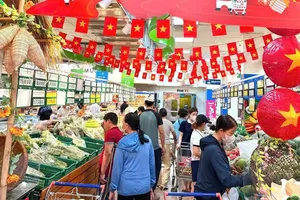 Sức mua bật tăng, kỳ vọng bứt phá cuối năm