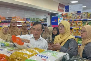 Đoàn doanh nghiệp Malaysia khảo sát mô hình siêu thị của Saigon Co.op