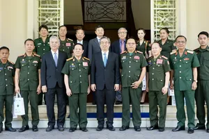 Lãnh đạo TPHCM tiếp Chủ tịch Hội Cựu chiến binh Vientiane