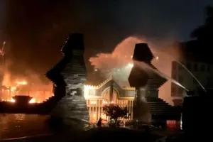 Tổng thống Indonesia hủy chuyến thăm Trung Quốc do tình hình bất ổn trong nước