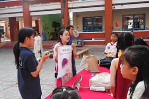 Học sinh Trường Tiểu học Lê Đức Thọ (phường An Hội Đông, TPHCM_ giao lưu với đoàn sinh viên sư phạm Hàn Quốc trong năm học 2025-2026