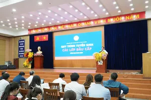 Đại diện UBND phường, xã tham gia Hội nghị tập huấn quy trình tuyển sinh các lớp đầu cấp năm học 2026-2027 do Sở GD-ĐT TPHCM tổ chức