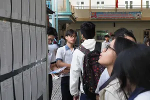Học sinh tham gia kỳ thi tuyển sinh lớp 10 công lập năm học 2026-2027