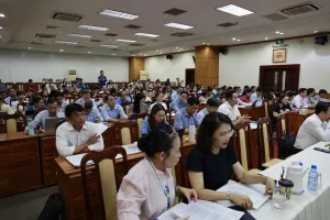 Đại diện UBND phường, xã, đặc khu tham dự Hội nghị hướng dẫn sắp xếp mạng lưới cơ sở giáo dục công lập do Sở GD-ĐT TPHCM tổ chức