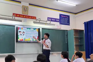 Học sinh Trường THCS Nguyễn Trãi (phường Bình Hưng Hòa) tham gia phong trào “Nói lời hay - Làm việc tốt”