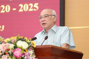 Quận 8 quan tâm di dời nhà ở ven kênh rạch 