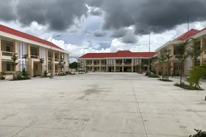 Sân bóng chuyền, nơi xảy ra vụ ẩu đả. Ảnh: TÍN HUY