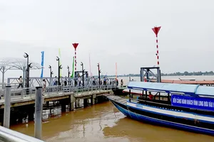 Vĩnh Long: Vận hành bến tàu khách du lịch