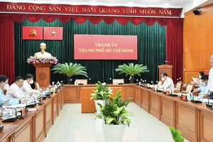 Toàn cảnh buổi làm việc. Ảnh: VIỆT DŨNG 