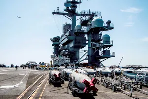 Mỹ điều nhiều khí tài lớn đến vùng Vịnh