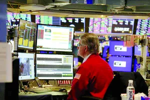 FED giữ nguyên lãi suất, thị trường phản ứng tích cực