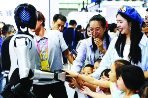 Trung Quốc “hãm phanh” thị trường để hút vốn dài hạn