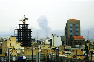 Mỹ và Israel chuyển trọng tâm tấn công Iran