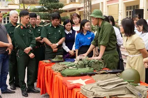 Khi lịch sử được kể bằng ngôn ngữ hôm nay