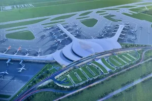 Cùng cất cánh trên đường băng mới