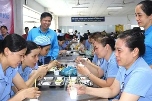 Tạo đột phá chăm lo quyền lợi đoàn viên công đoàn: Giữ vững vai trò đại diện người lao động