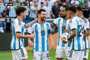 Messi xứng danh huyền thoại