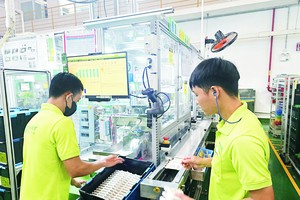 越来越多企业选择进驻绿色工业区，使用再生能源生产。