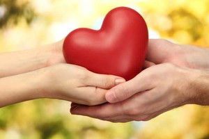 保护心脏健康对整体健康尤为重要。