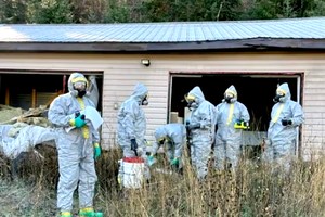 警方破最大规模制毒实验室。