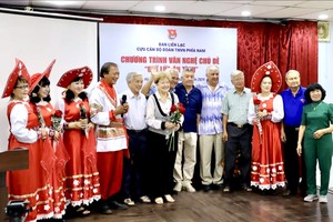 培育越俄团结友谊文化交流