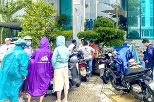 听到GFDI公司投资不抵债的消息后，客户纷纷涌至该公司。