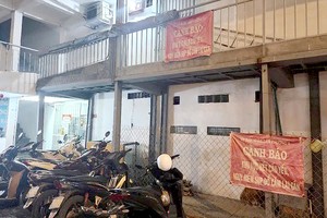 第四郡孙氏说公寓C座发生一角楼板坍塌，地方政府已竖立危险警示牌。