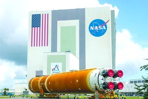 “阿耳忒弥斯2号”。