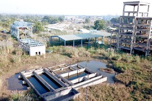 集中核查、彻底解决闲置或低效、未必要的项目，优先向重点、迫切的工程部署资金，旨在为快速、可持续发展创造动力。