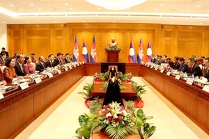 老柬两国立法机构加强合作