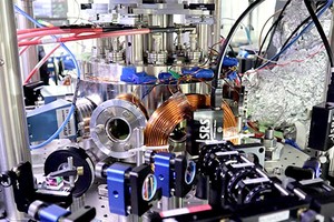 中性原子方式量子电脑的实验设备