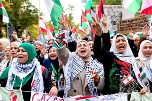 以色列民众抗议要求政府达成停火协议