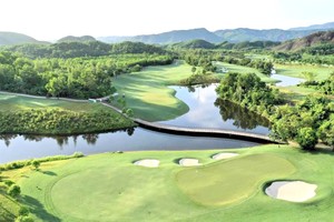 透过新国际航线拓展体旅业