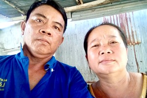 阮忠仁与妻子。