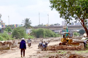 参良-滨桔-水上涌整饬项目施工现场。