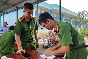 Giúp người già neo đơn chưa rõ nhân thân có giấy khai sinh