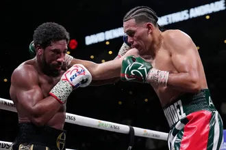 Benavidez thắng hủy diệt 