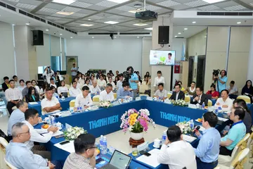 Khách mời tham gia hội thảo. 