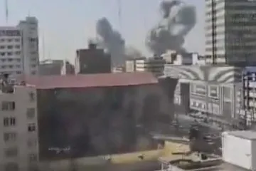 Israel tuyên bố tấn công phủ đầu Iran