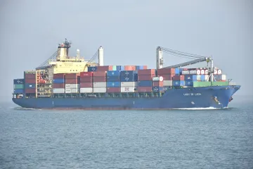 Giá cước vận tải container nội địa tăng từ 15 đến 25%