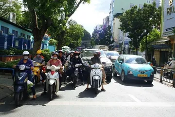 Nắng nóng tiếp diễn tại Nam bộ