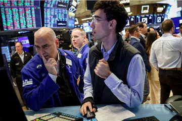 Phố Wall hồi phục mạnh sau tin Iran tiếp xúc bí mật với Mỹ