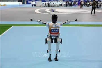 Robot hình người của Trung Quốc. Ảnh: TTXVN