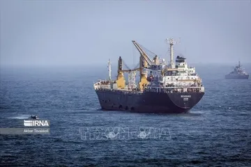 Tàu thuyền di chuyển trên Biển Đỏ. Ảnh: IRNA/TTXVN