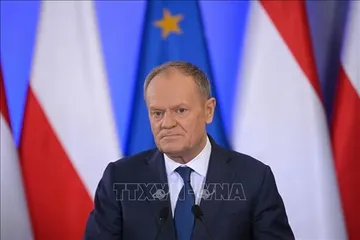 Thủ tướng Ba Lan Donald Tusk tại cuộc họp báo ở Vacsava. Ảnh tư liệu: PAP/TTXVN