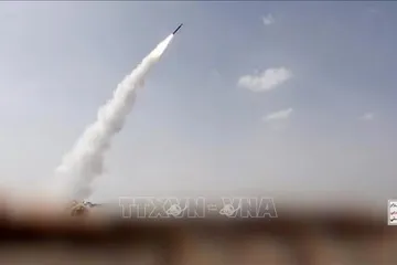 Tên lửa được phóng bởi lực lượng Houthi tại Yemen. Ảnh tư liệu: THX/TTXVN phát